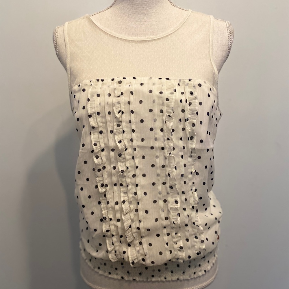 Hollister sleeveless top